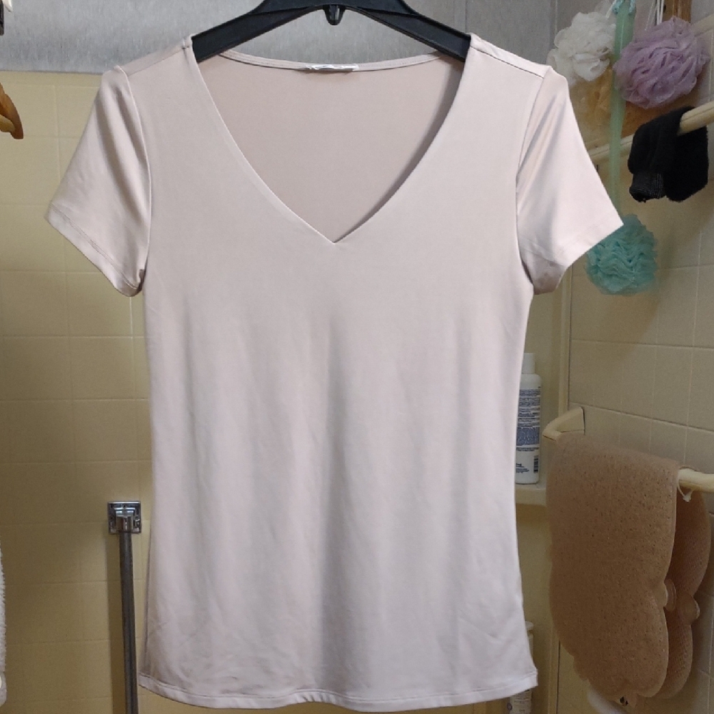 Edgely Cream Fitted Short Sleeve Tee